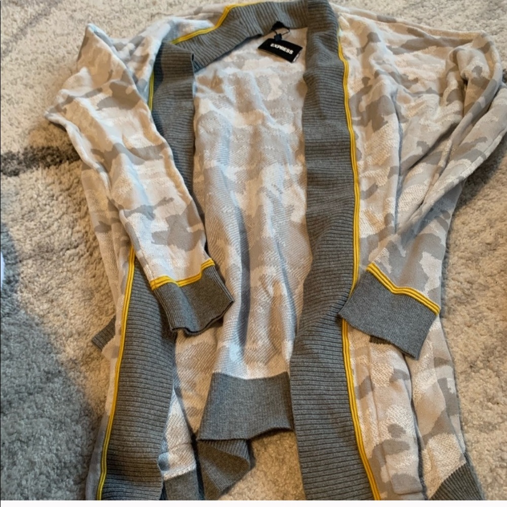 NWT express cardigan